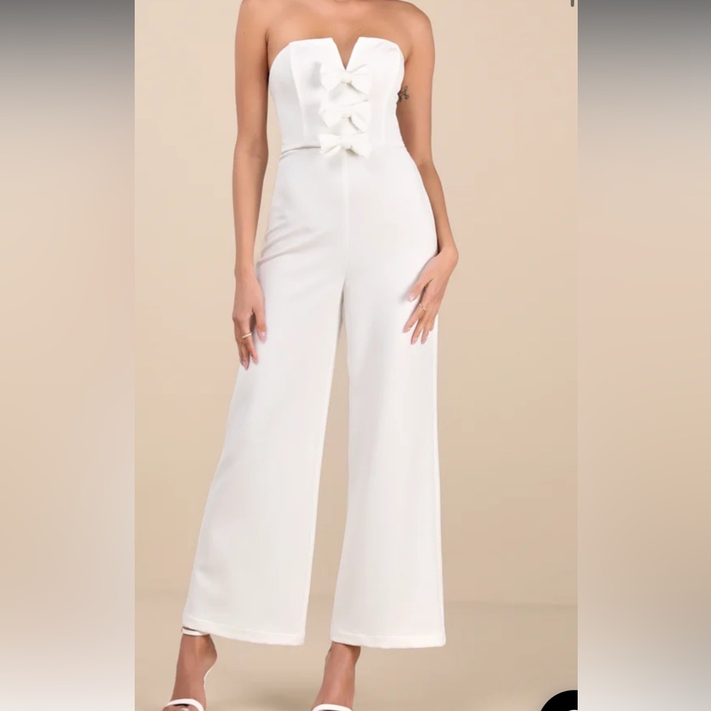 Lulu’s Opulent Outlook White Bow Strapless Wide-Leg Jumpsuit
